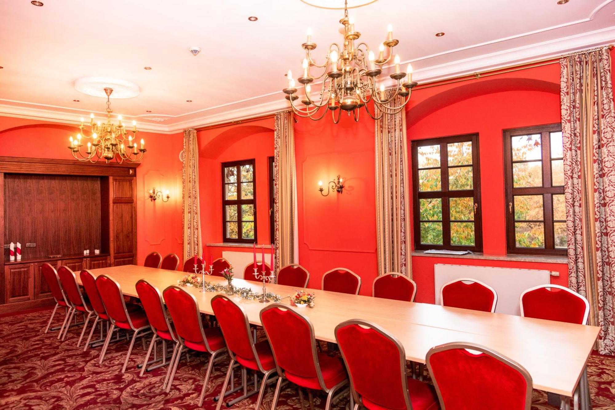 Hotel Schloss Schkopau Bagian luar foto